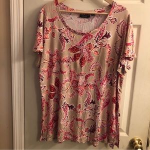 Susan Graver Weekend   Multicolor top. Amazing fabric